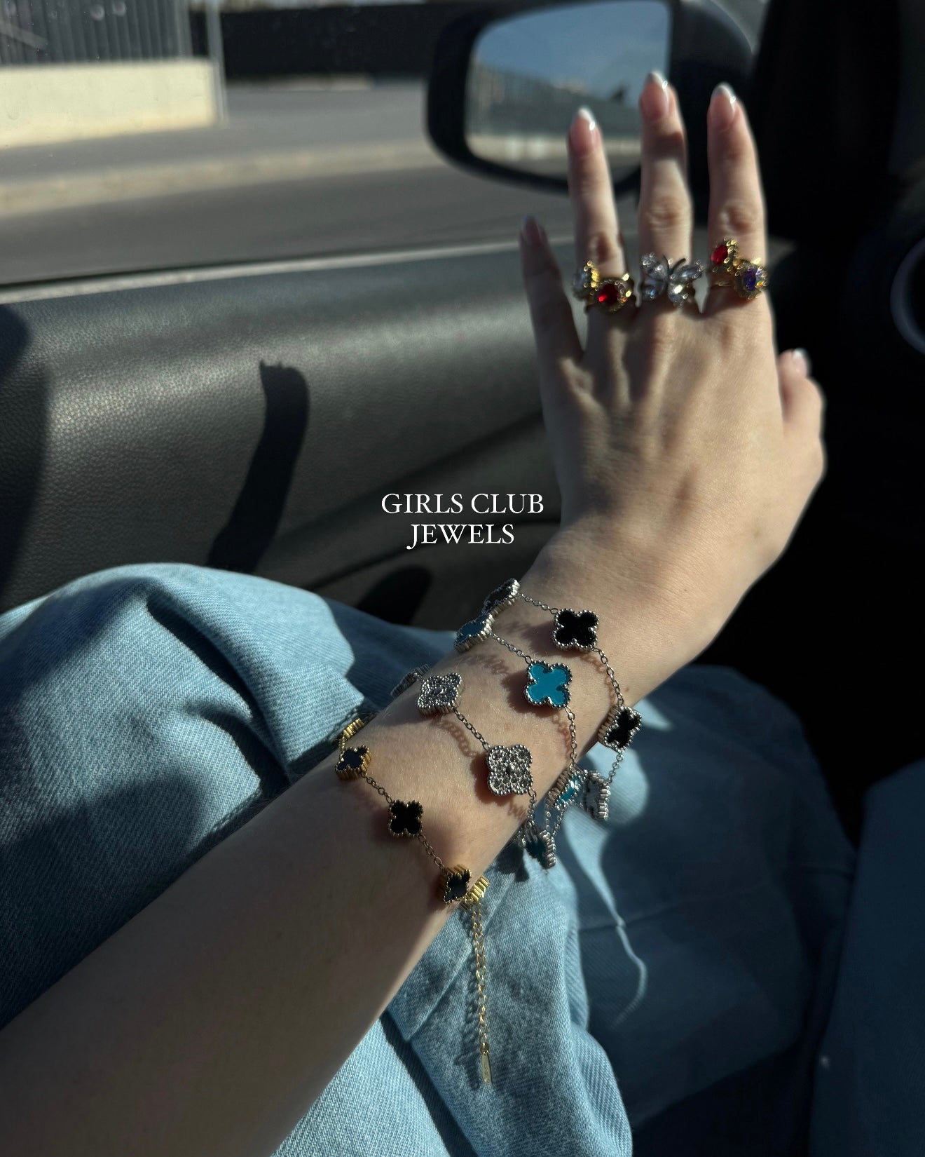 Van Bracelet Negra Oro