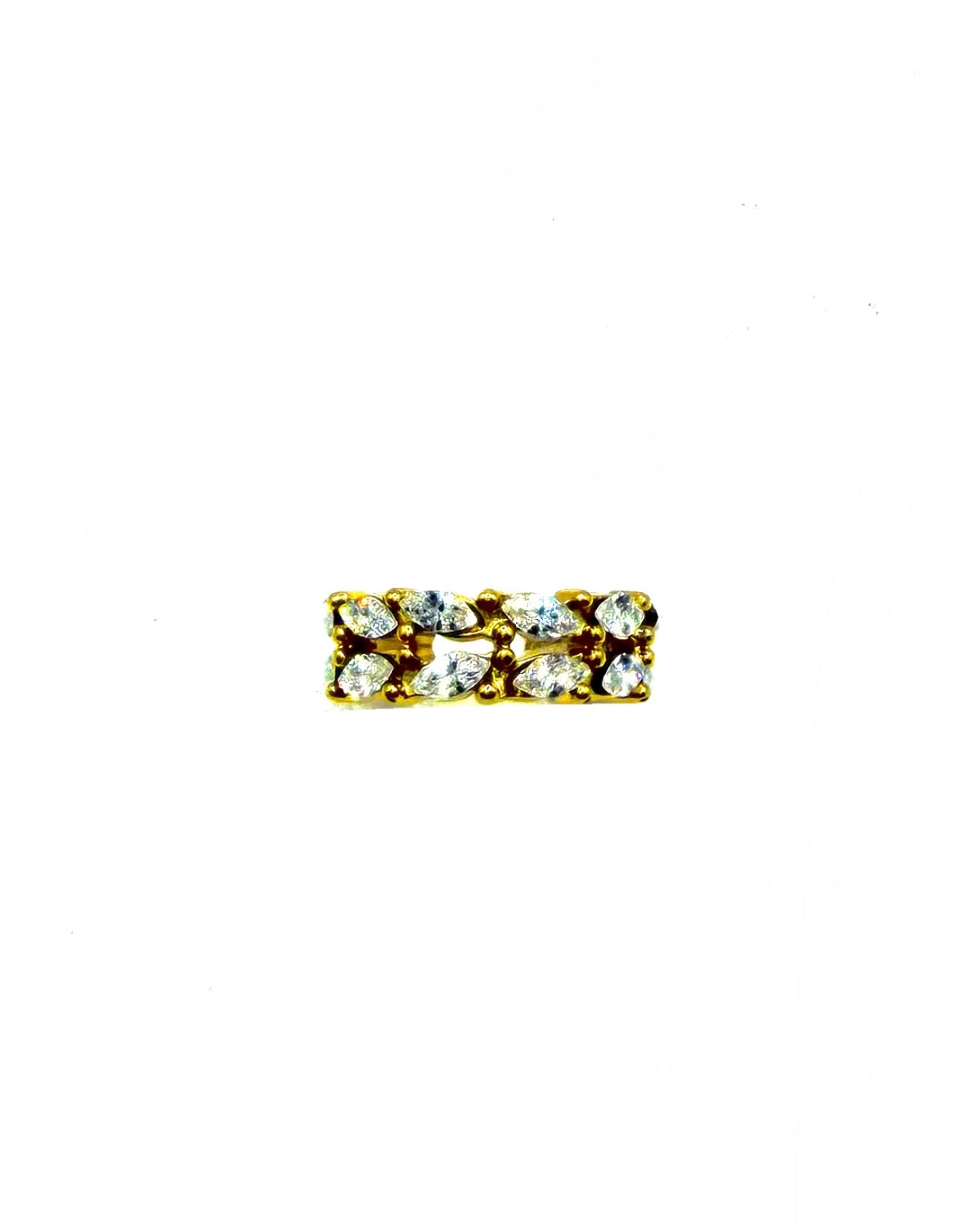 Aine Earcuff